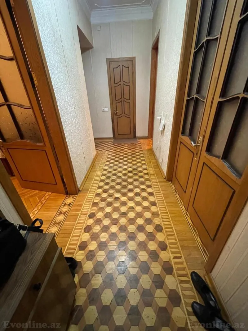 Satılır 4 otaqlı Mənzil Köhnə tikili 90 m² Yasamal - şəkil 4
