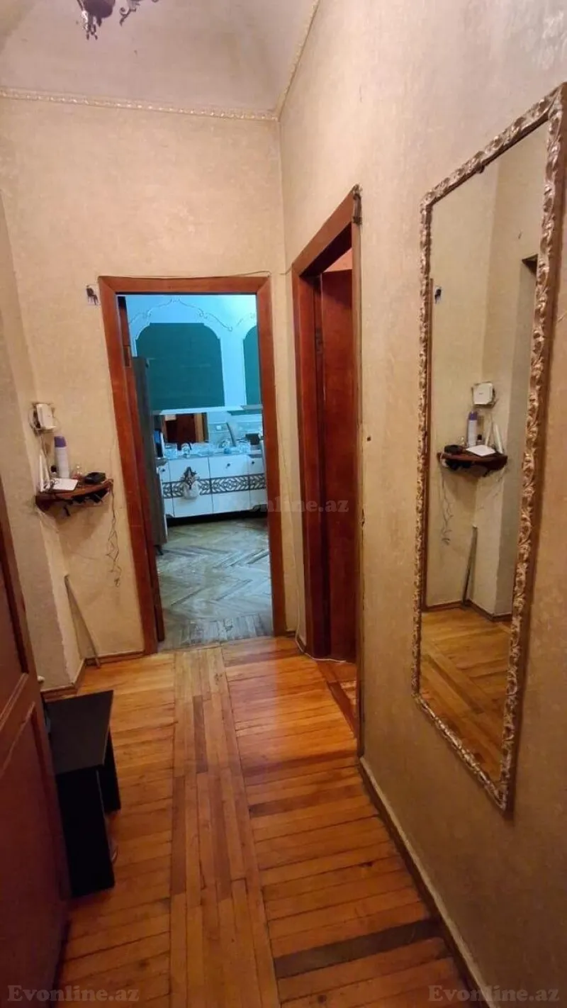 Satılır 4 otaqlı Mənzil Köhnə tikili 90 m² Yasamal - şəkil 6