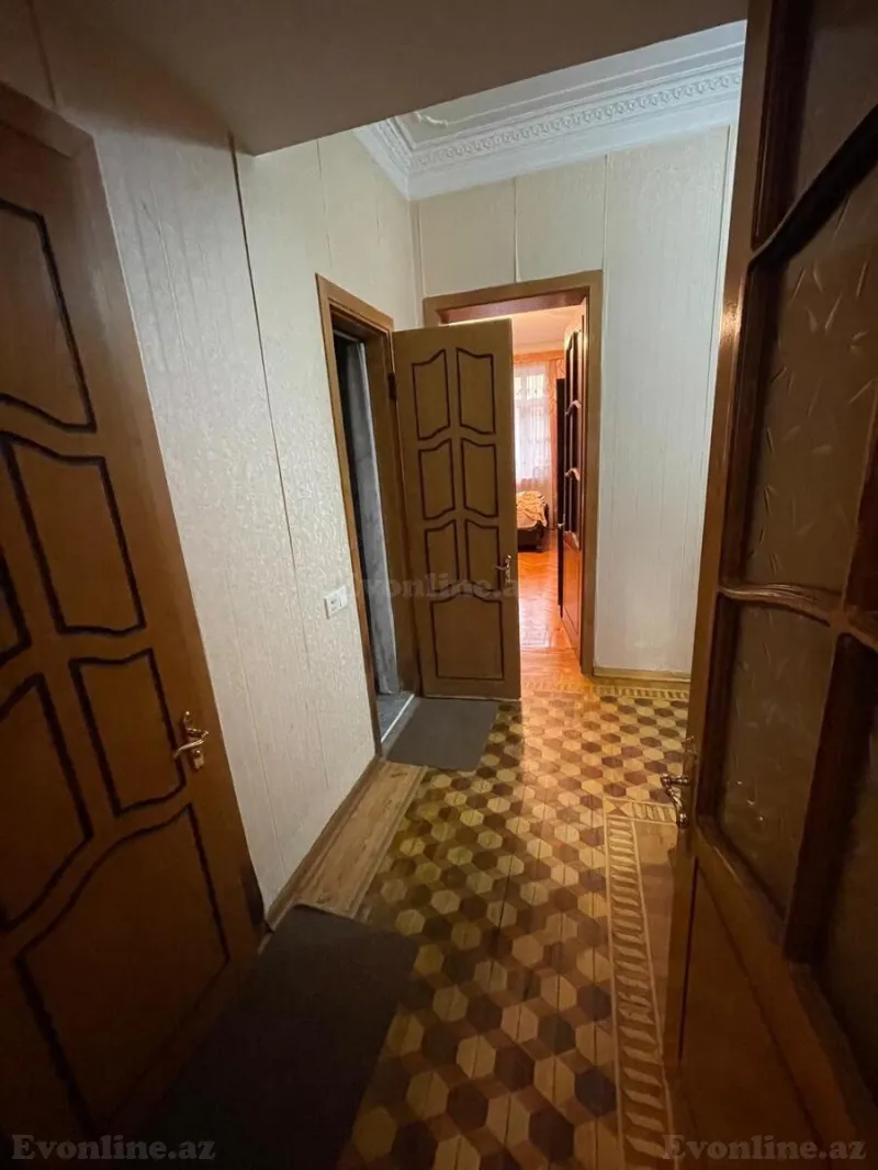 Satılır 4 otaqlı Mənzil Köhnə tikili 90 m² Yasamal - şəkil 10