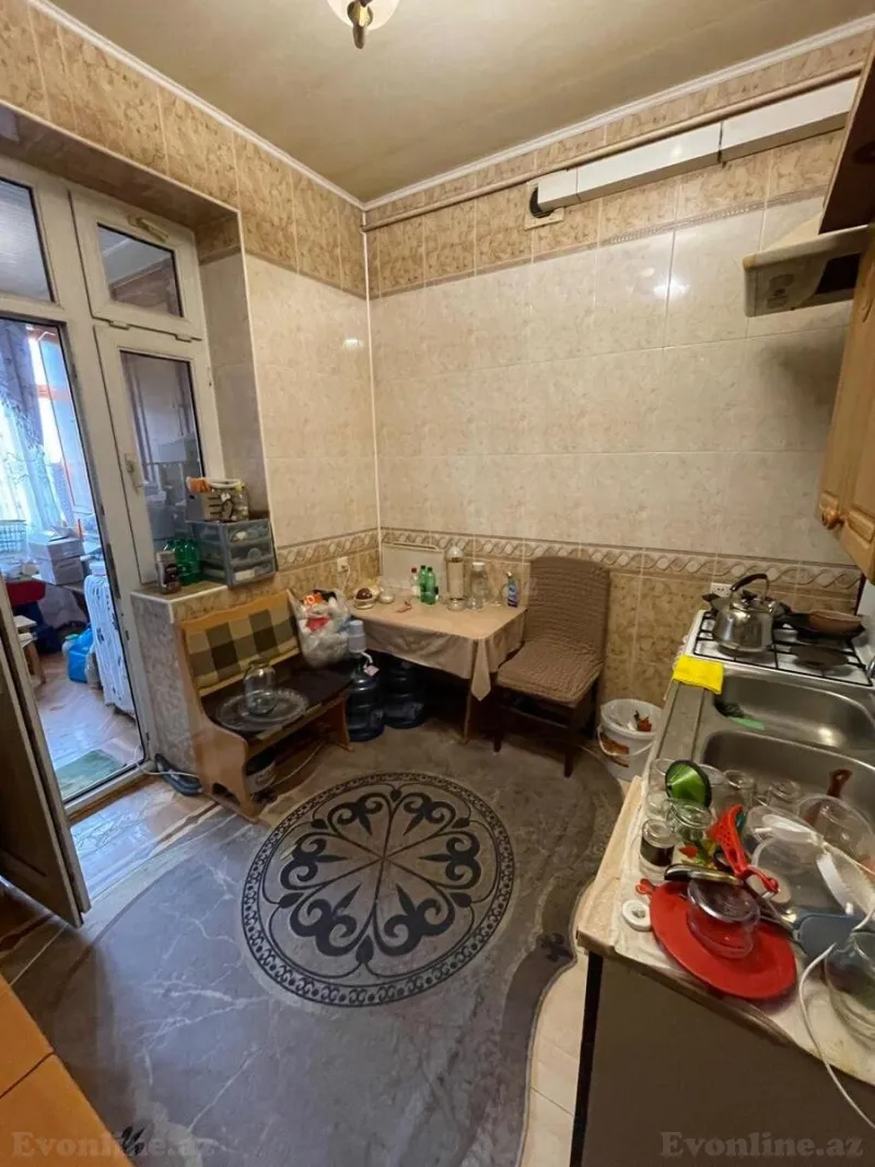 Satılır 4 otaqlı Mənzil Köhnə tikili 90 m² Yasamal - şəkil 15
