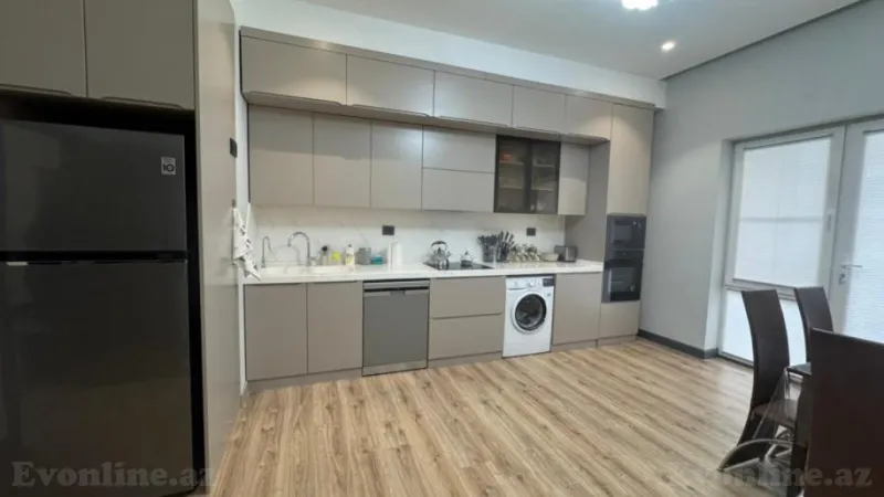 Kirayə verilir 2 otaqlı Mənzil Yeni tikili 100 m² Xətai r. - şəkil 6