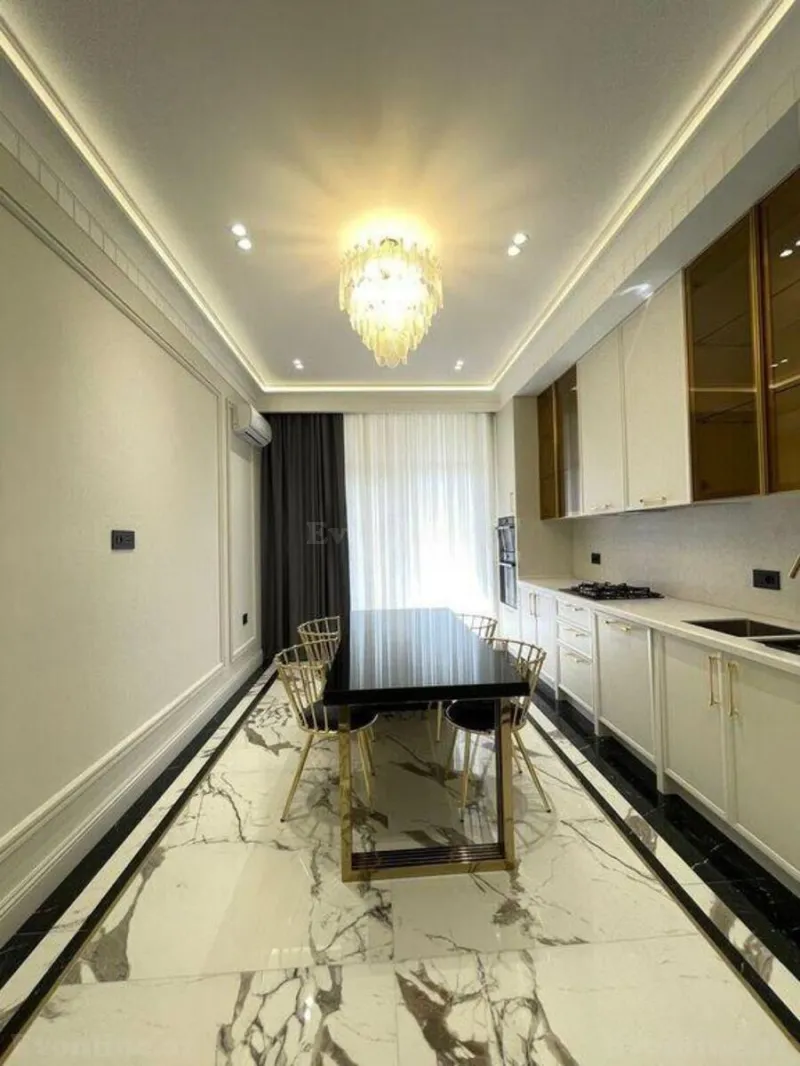 Satılır 4 otaqlı Mənzil Yeni tikili 160 m² Elmlər Akademiyası m. - şəkil 4