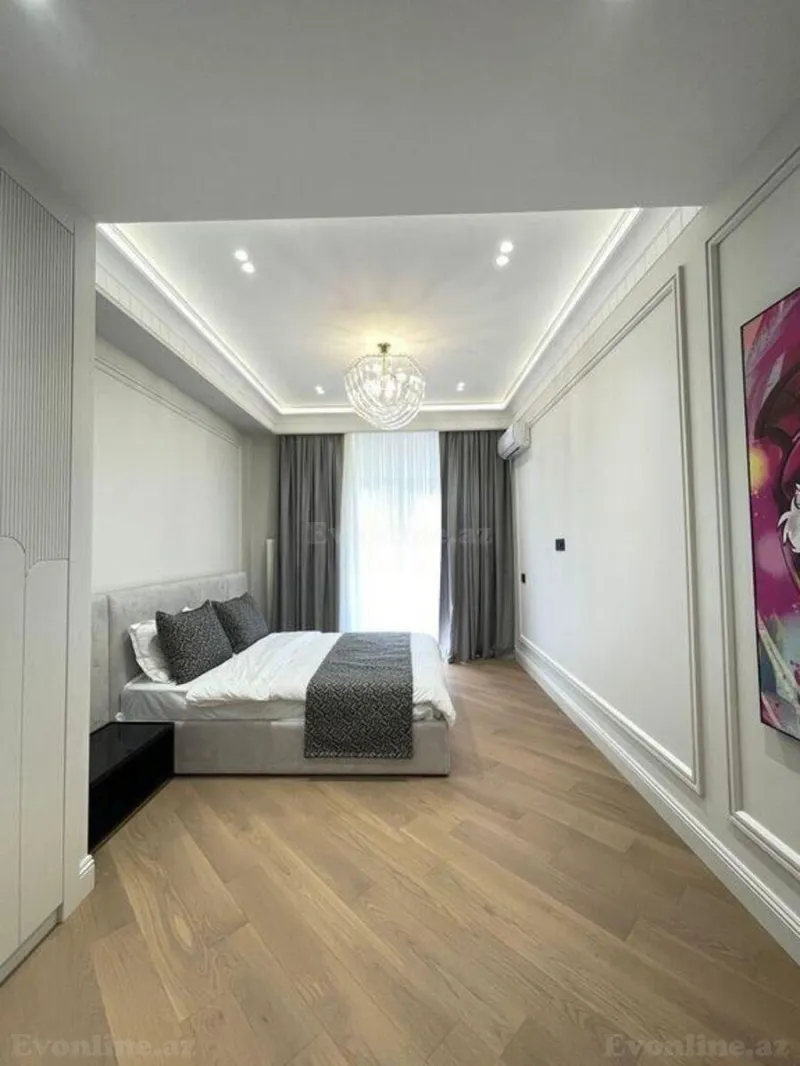 Satılır 4 otaqlı Mənzil Yeni tikili 160 m² Elmlər Akademiyası m. - şəkil 5