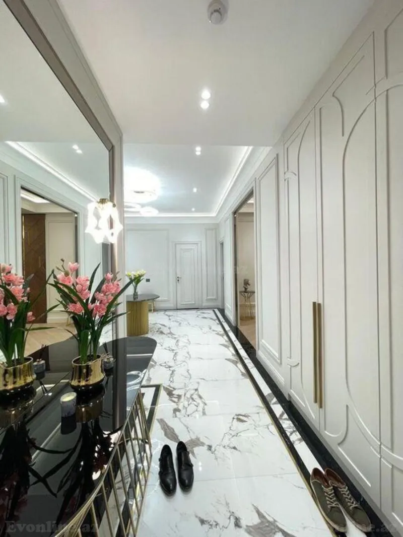 Satılır 4 otaqlı Mənzil Yeni tikili 160 m² Elmlər Akademiyası m. - şəkil 7