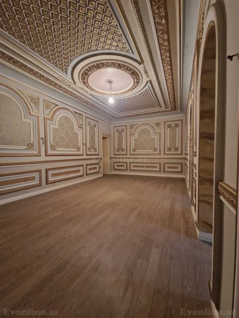 Satılır 5 otaqlı Mənzil Köhnə tikili 220 m² Sahil m. - şəkil 6