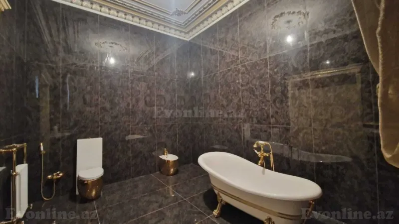 Satılır 5 otaqlı Mənzil Köhnə tikili 220 m² Sahil m. - şəkil 19