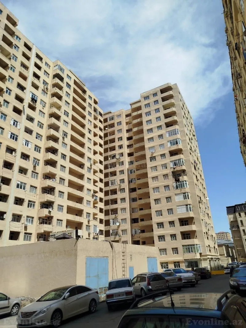 3 otaqlı Mənzil 76 m² Xırdalan Satılır