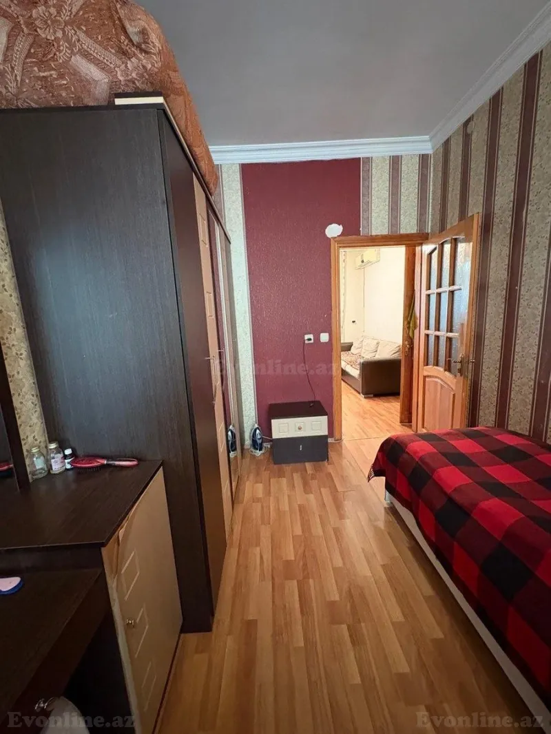 Satılır 2 otaqlı Mənzil Köhnə tikili 55 m² 3-cü mikrorayon - şəkil 4