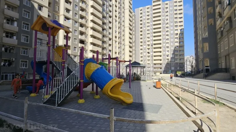 Kirayə verilir 2 otaqlı Mənzil Yeni tikili 50 m² Suraxanı r.