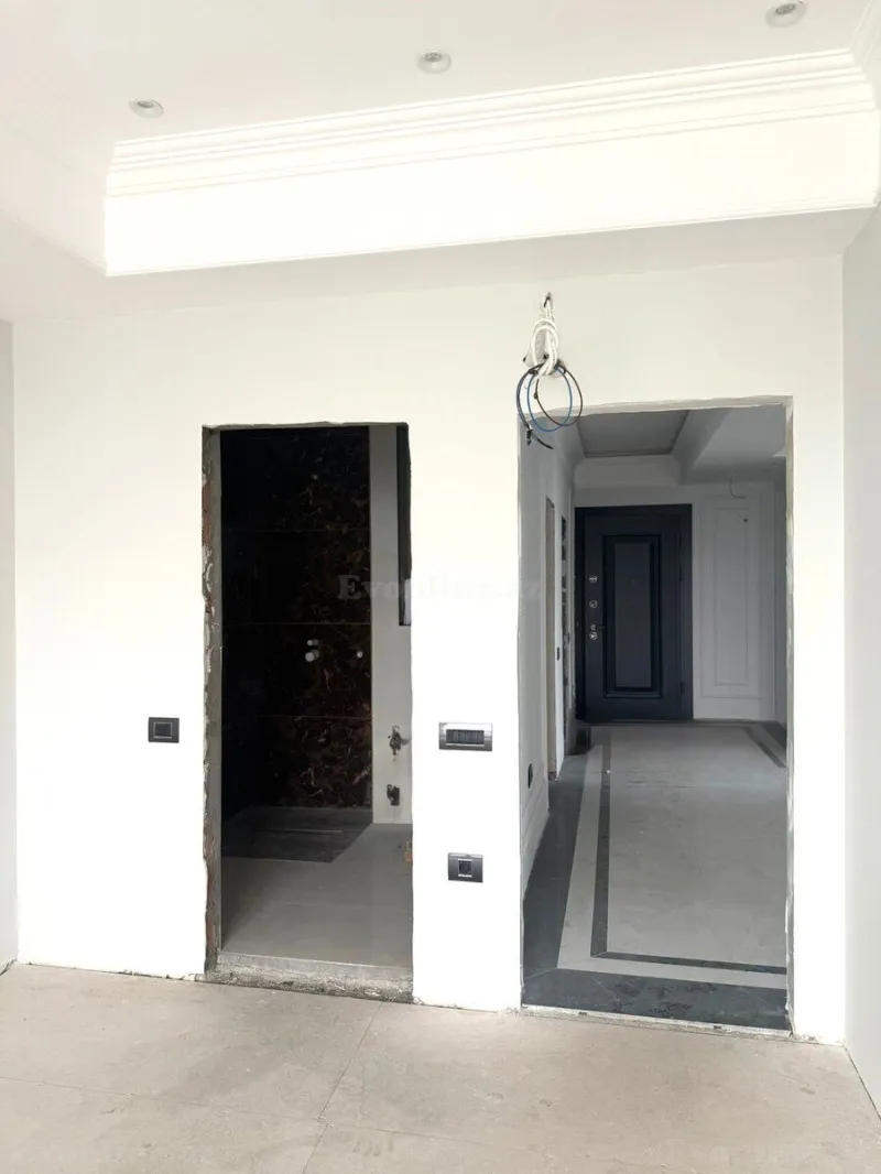Satılır 3 otaqlı Mənzil Yeni tikili 115 m² 28 May m. - şəkil 16