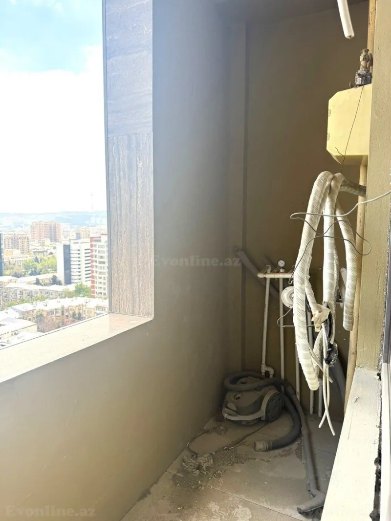 Satılır 3 otaqlı Mənzil Yeni tikili 115 m² 28 May m. - şəkil 20