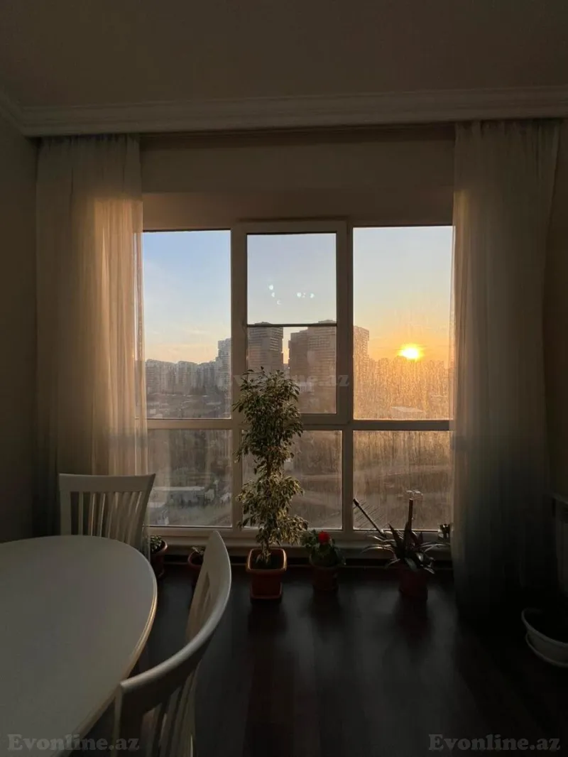 Satılır 2 otaqlı Mənzil Yeni tikili 46 m² 20 Yanvar m. - şəkil 20
