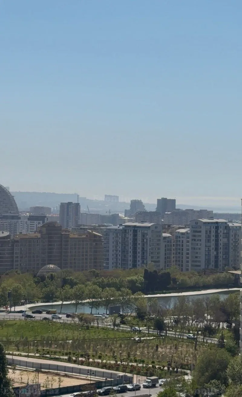 Satılır 4 otaqlı Mənzil Yeni tikili 190 m² Nəsimi r. - şəkil 3