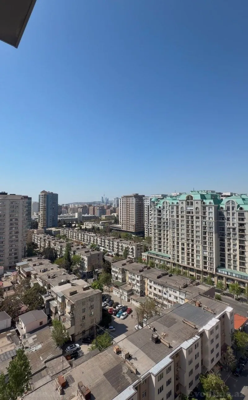Satılır 4 otaqlı Mənzil Yeni tikili 190 m² Nəsimi r. - şəkil 7