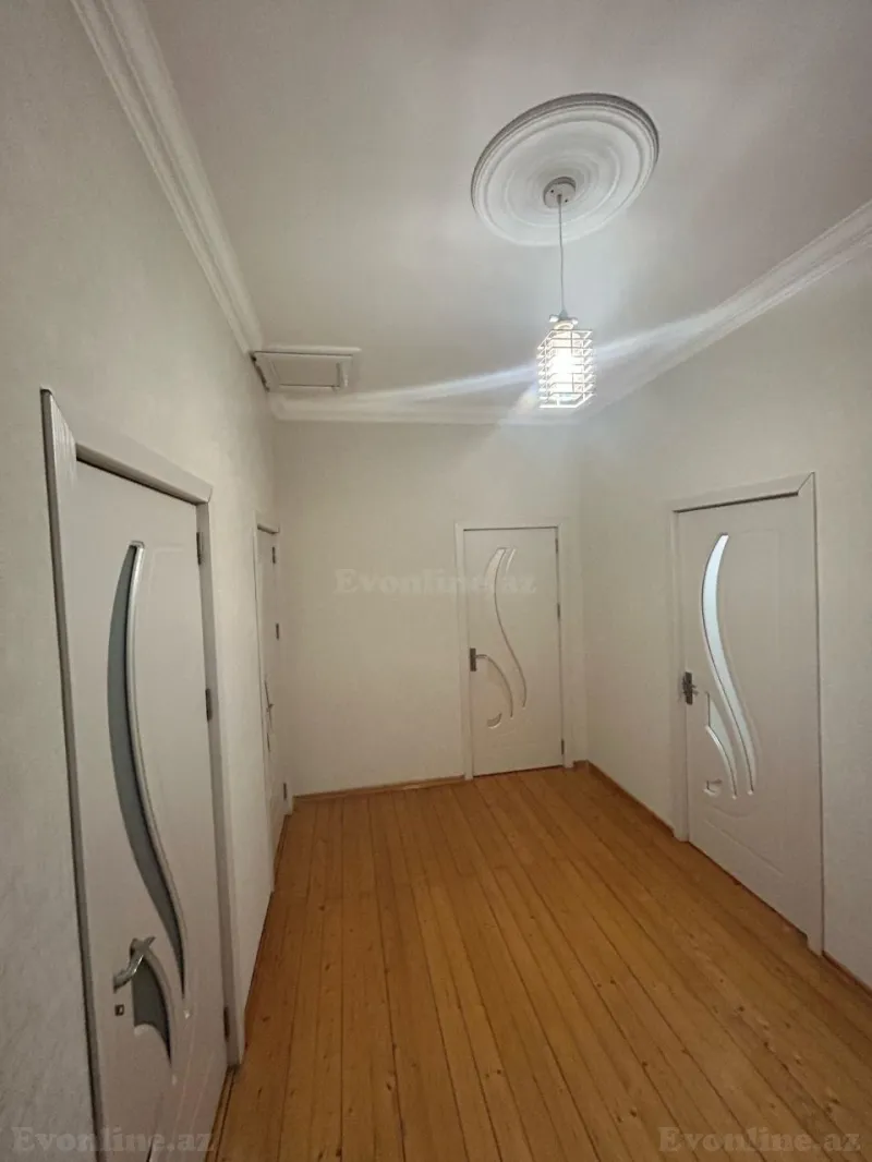 Satılır 5 otaqlı Həyət evi 220 m² Bakıxanov - şəkil 10