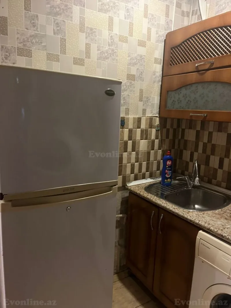 Kirayə verilir 2 otaqlı Mənzil Köhnə tikili 65 m² 4-cü mikrorayon - şəkil 6