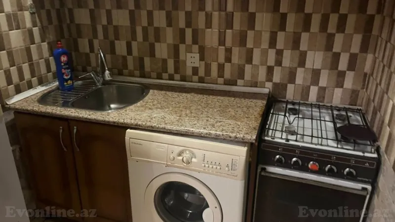 Kirayə verilir 2 otaqlı Mənzil Köhnə tikili 65 m² 4-cü mikrorayon - şəkil 8