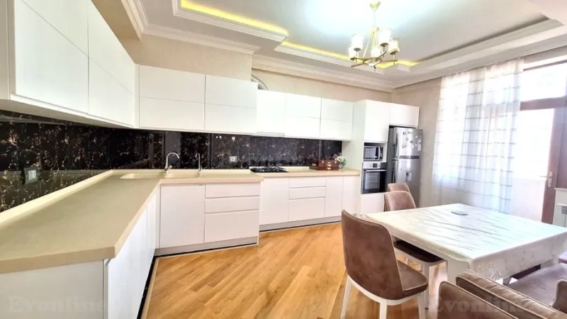 Kirayə verilir 4 otaqlı Mənzil Yeni tikili 170 m² Xətai m. - şəkil 4