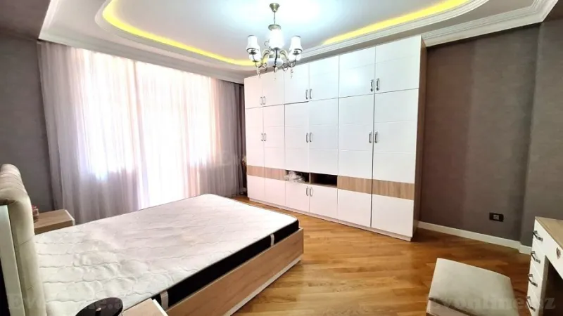 Kirayə verilir 4 otaqlı Mənzil Yeni tikili 170 m² Xətai m. - şəkil 7