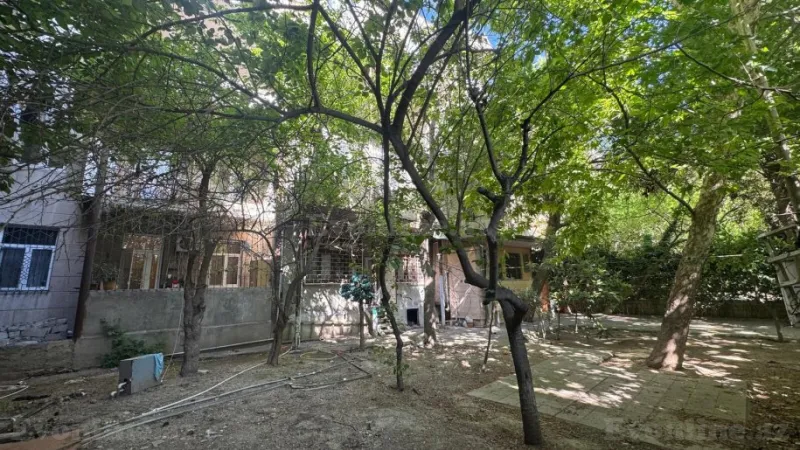 Satılır 5 otaqlı Mənzil Köhnə tikili 135 m² Nəriman Nərimanov m. - şəkil 2
