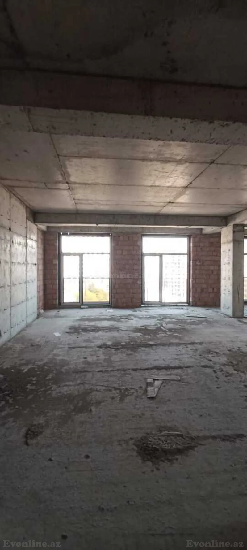 Satılır 4 otaqlı Mənzil Yeni tikili 195 m² 28 May m. - şəkil 3
