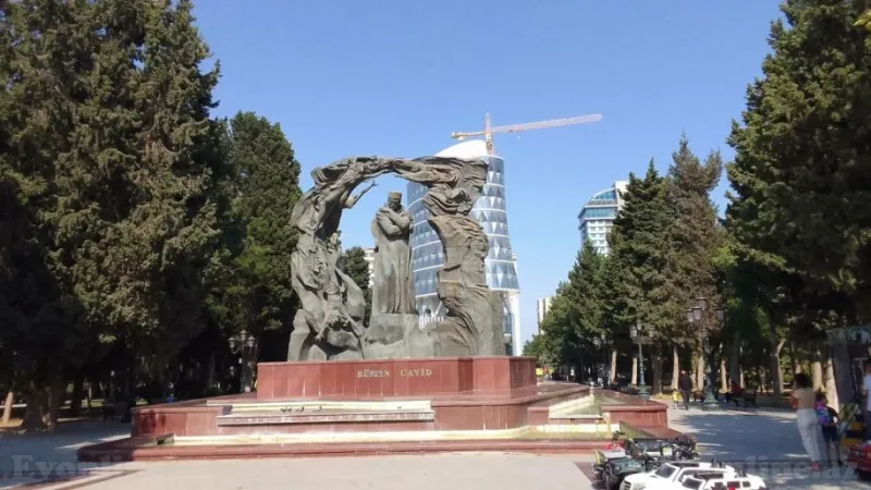 Satılır 1 otaqlı Mənzil Köhnə tikili 40 m² Elmlər Akademiyası m.