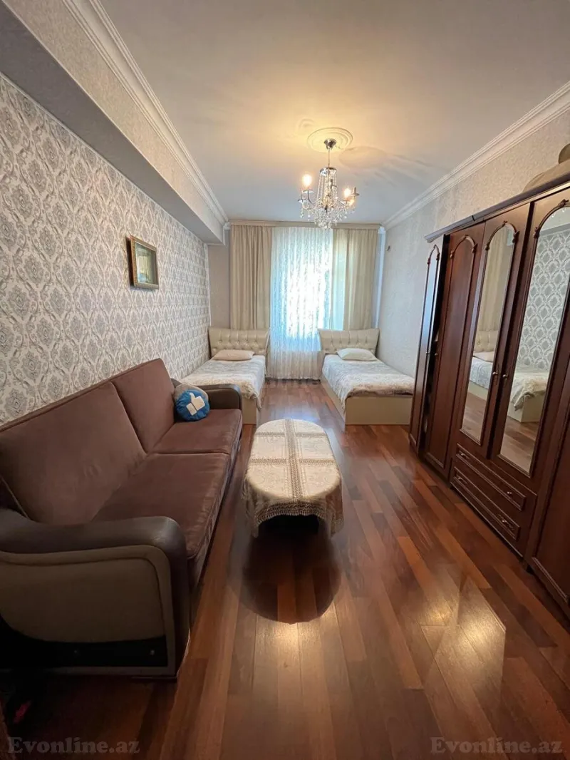 Satılır 3 otaqlı Mənzil Yeni tikili 120 m² Nizami r. - şəkil 4