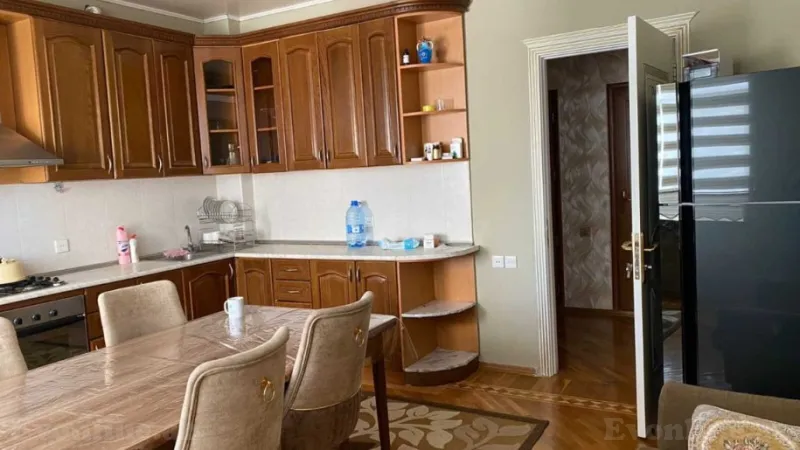 Kirayə verilir 3 otaqlı Mənzil Yeni tikili 130 m² 8-ci mikrorayon - şəkil 5