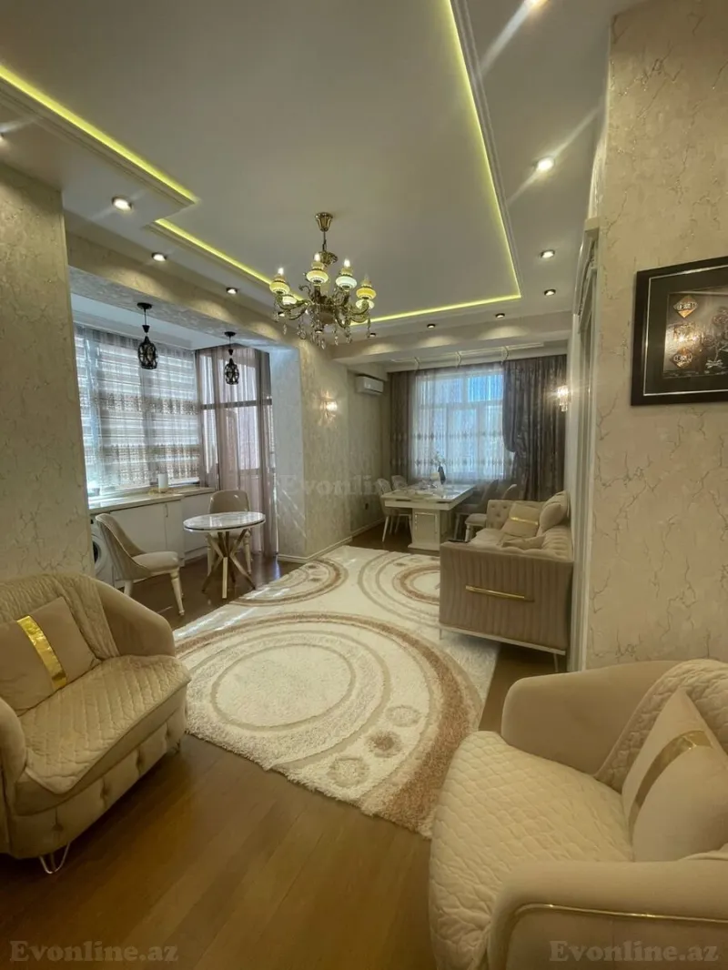 Satılır 3 otaqlı Mənzil Yeni tikili 90 m² Badamdar
