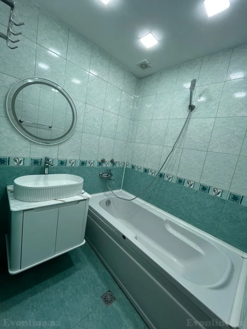 Satılır 3 otaqlı Mənzil Köhnə tikili 50 m² 8-ci mikrorayon - şəkil 10