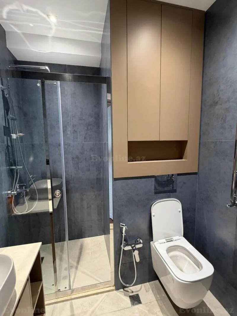 Kirayə verilir 4 otaqlı Mənzil Yeni tikili 157 m² Xətai r. - şəkil 8