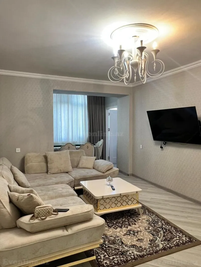 Kirayə verilir 3 otaqlı Mənzil Köhnə tikili 90 m² Nəsimi r.