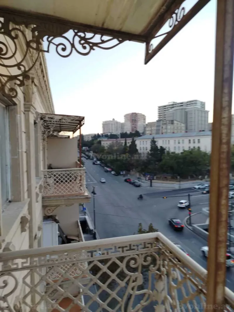 Satılır 3 otaqlı Mənzil Köhnə tikili 70 m² Nizami m. - şəkil 4
