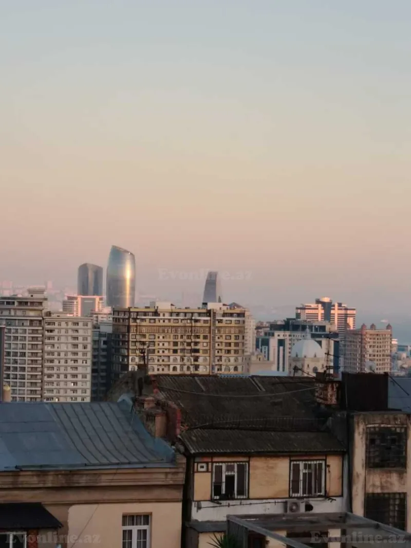 Satılır 3 otaqlı Mənzil Köhnə tikili 70 m² Nizami m. - şəkil 7