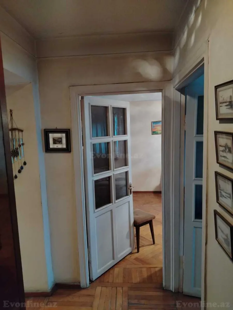 Satılır 3 otaqlı Mənzil Köhnə tikili 70 m² Nizami m. - şəkil 8