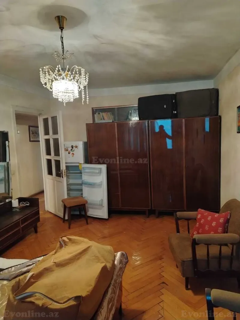 Satılır 3 otaqlı Mənzil Köhnə tikili 70 m² Nizami m. - şəkil 13