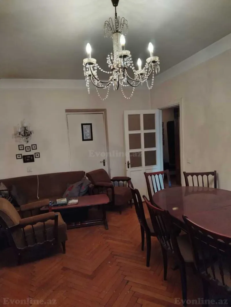 Satılır 3 otaqlı Mənzil Köhnə tikili 70 m² Nizami m. - şəkil 17