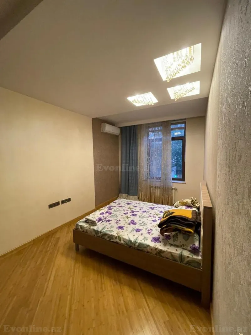 Satılır 3 otaqlı Mənzil Köhnə tikili 90 m² Yasamal - şəkil 12