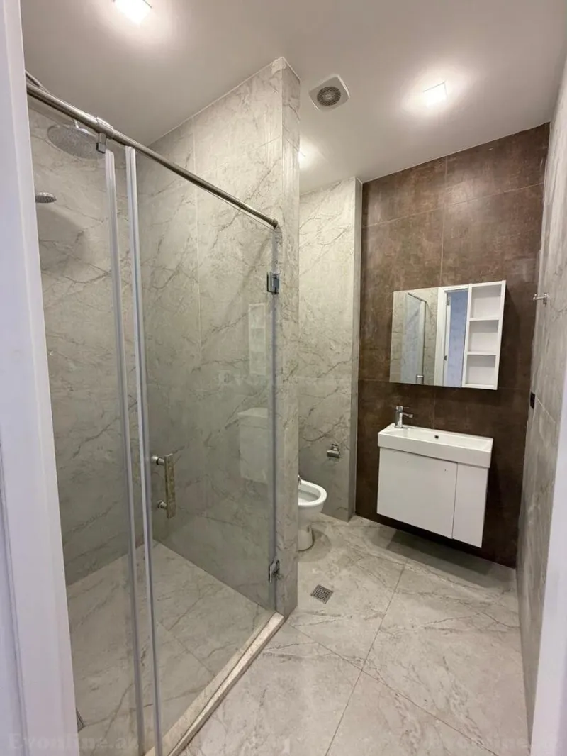 Satılır 5 otaqlı Mənzil Yeni tikili 207 m² Sahil m. - şəkil 8