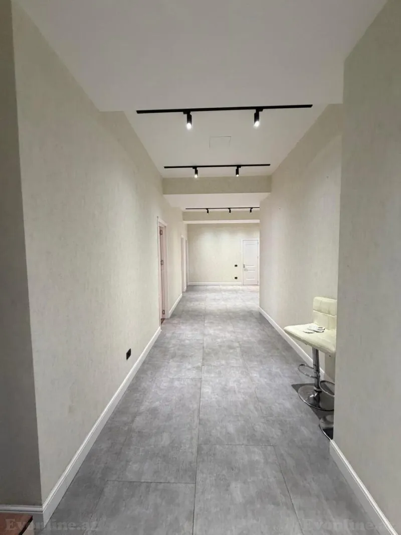 Satılır 5 otaqlı Mənzil Yeni tikili 207 m² Sahil m. - şəkil 19