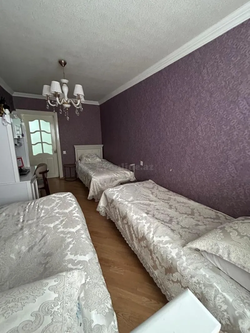 Satılır 3 otaqlı Mənzil Köhnə tikili 70 m² Gəncə - şəkil 4