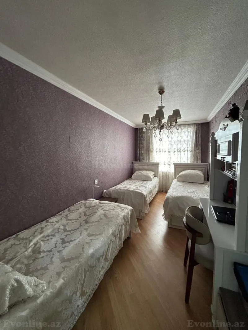 Satılır 3 otaqlı Mənzil Köhnə tikili 70 m² Gəncə - şəkil 5