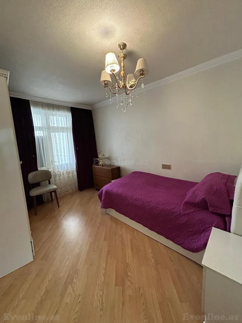 Satılır 3 otaqlı Mənzil Köhnə tikili 70 m² Gəncə - şəkil 8
