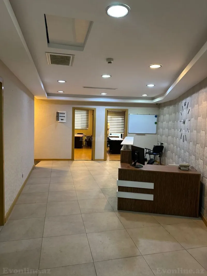 Kirayə verilir Ofis 230 m² Nərimanov r. - şəkil 3