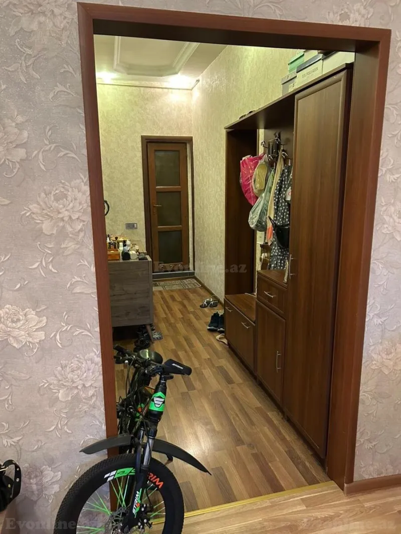 Satılır 2 otaqlı Mənzil Köhnə tikili 55 m² Elmlər Akademiyası m. - şəkil 4