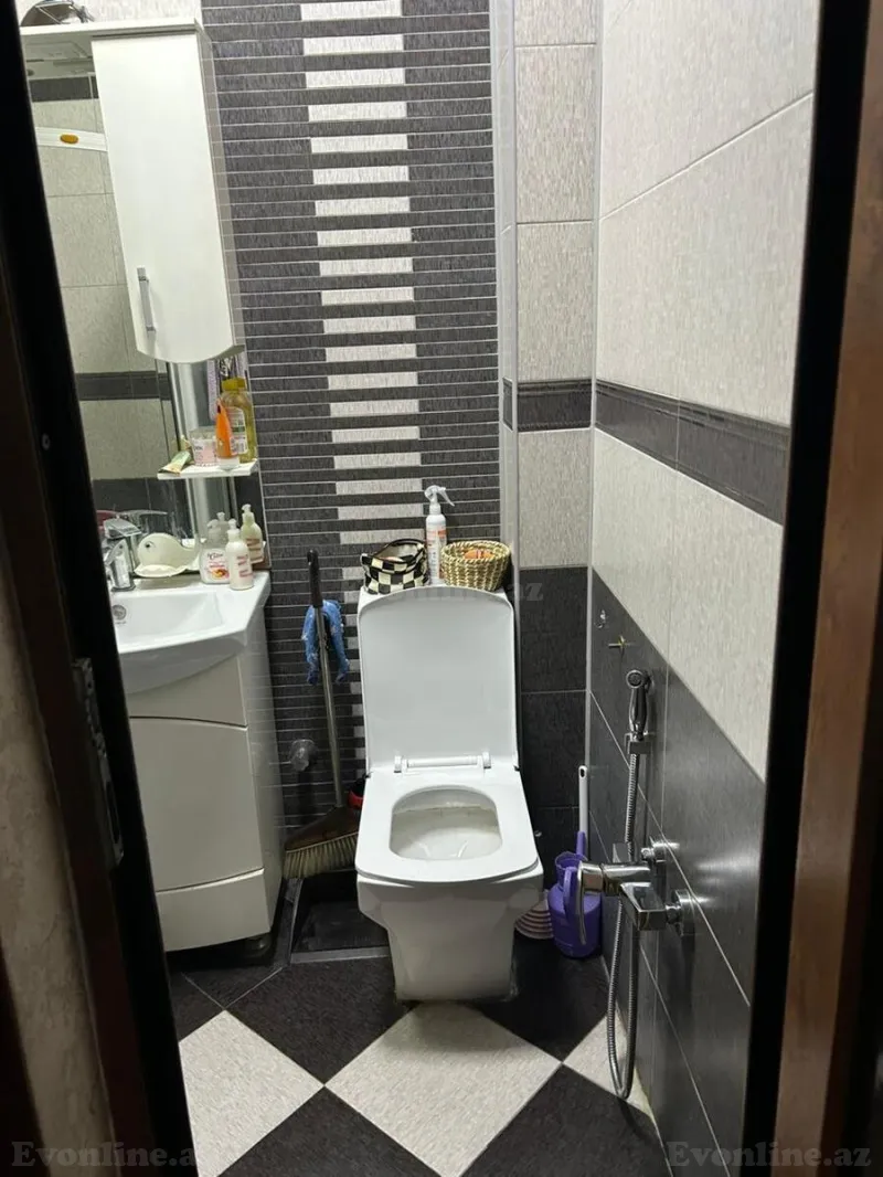 Satılır 2 otaqlı Mənzil Köhnə tikili 55 m² Elmlər Akademiyası m. - şəkil 12