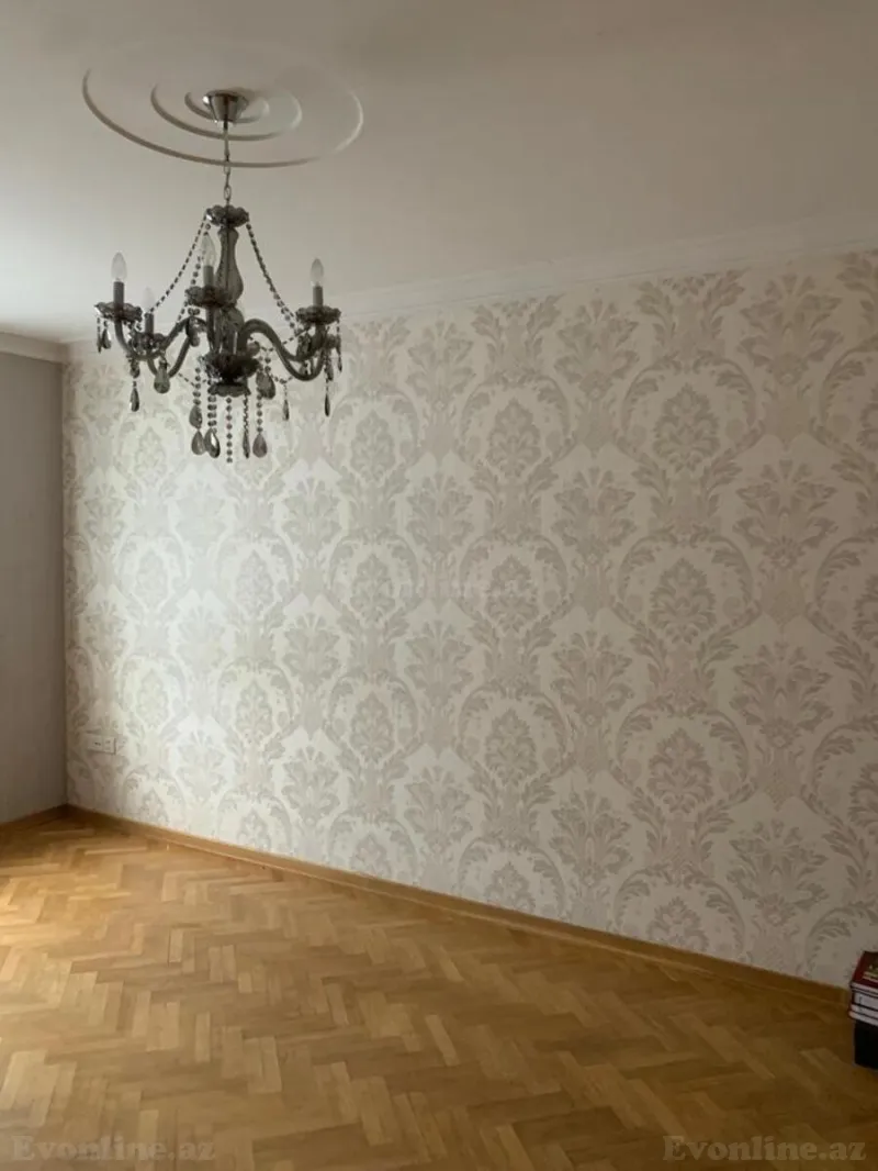 Satılır 4 otaqlı Mənzil Köhnə tikili 120 m² Elmlər Akademiyası m. - şəkil 7