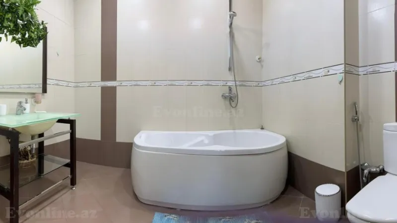 Kirayə verilir 3 otaqlı Mənzil Yeni tikili 185 m² 28 May m. - şəkil 10