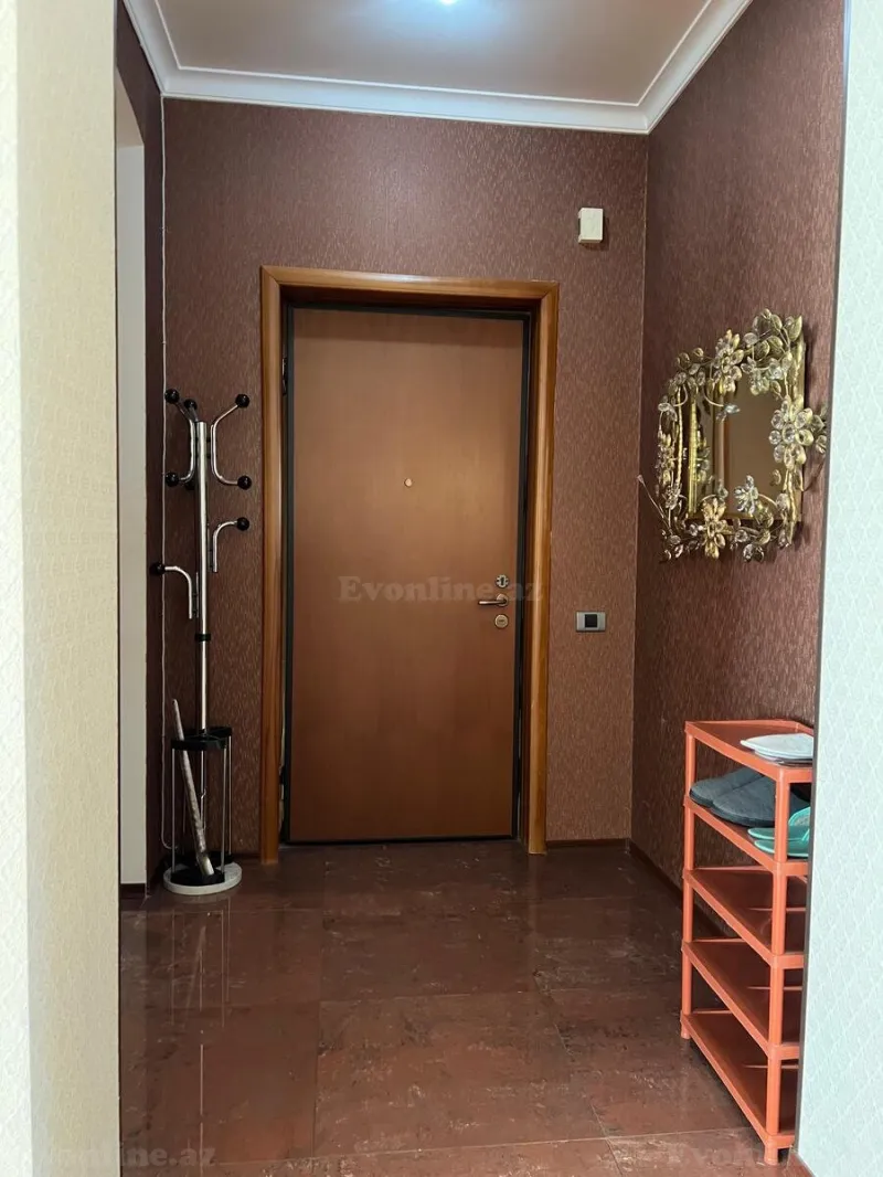 Kirayə verilir 3 otaqlı Mənzil Yeni tikili 185 m² 28 May m. - şəkil 15