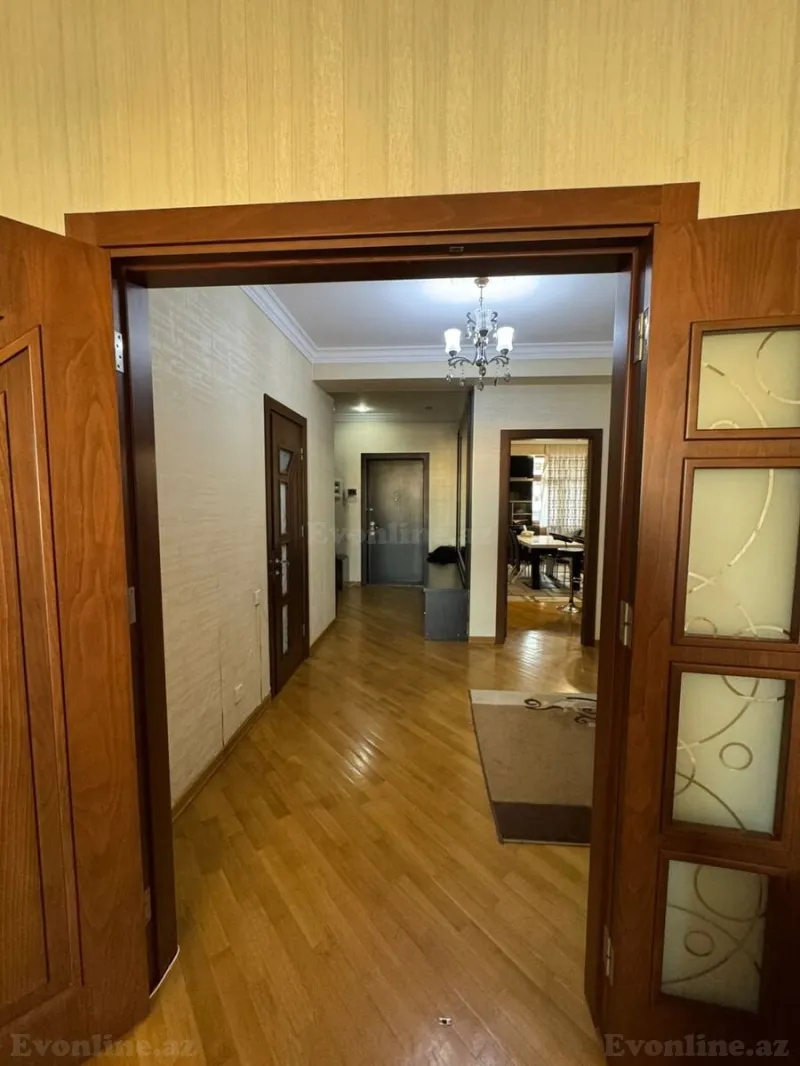 Satılır 4 otaqlı Mənzil Yeni tikili 180 m² 8 Noyabr m. - şəkil 16